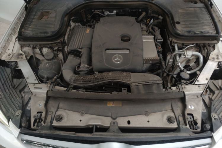 Used Mercedes-Benz GLC 2019 GLC 300 L 4MATIC Dynamic Model Engine Bay