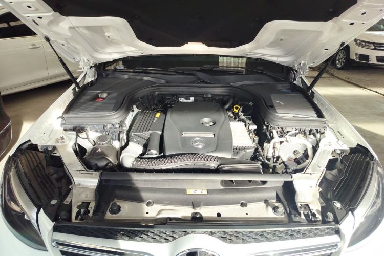 Used Mercedes-Benz GLC 2019 GLC 260 L 4MATIC Luxury Model Engine Bay
