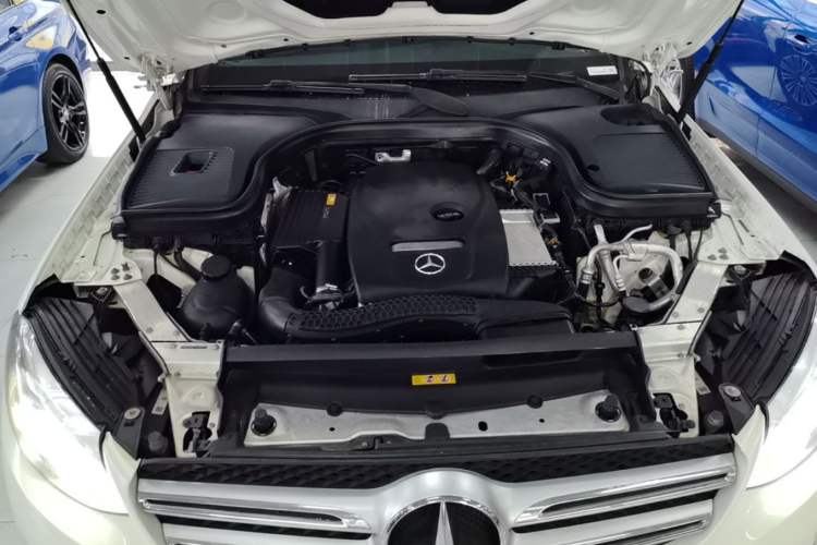 Used Mercedes-Benz GLC 2019 GLC 200 L 4MATIC Engine Bay