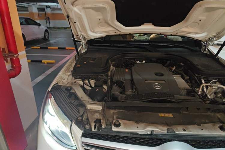Used Mercedes-Benz GLC 2019 Facelift GLC 260 L 4MATIC Luxury Model Engine Bay Right