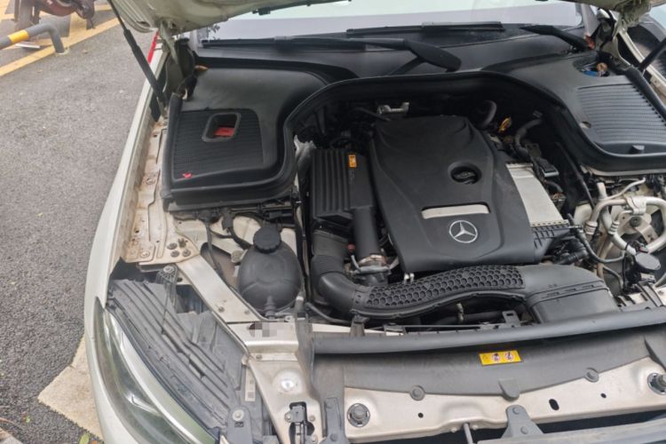 Used Mercedes-Benz GLC 2019 GLC 260 L 4MATIC Dynamic Model Engine Bay Right
