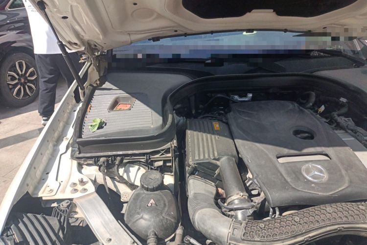 Used Mercedes-Benz GLC 2019 GLC 260 L 4MATIC Luxury Model Engine Bay Right