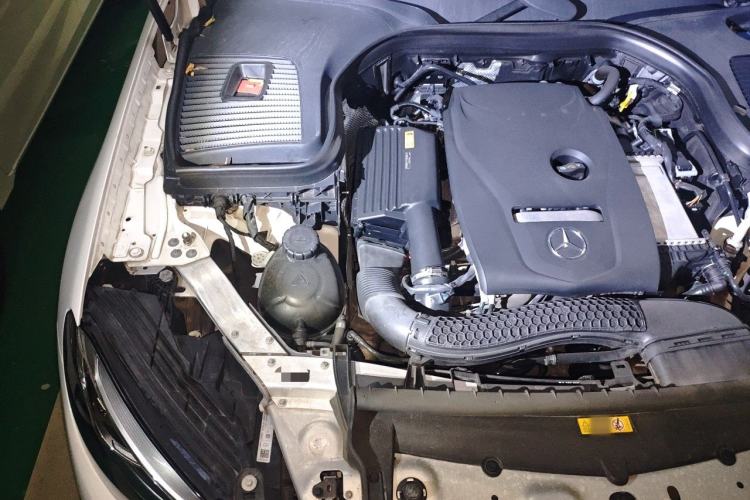 Used Mercedes-Benz GLC 2019 GLC 260 L 4MATIC Luxury Model Engine Bay Right