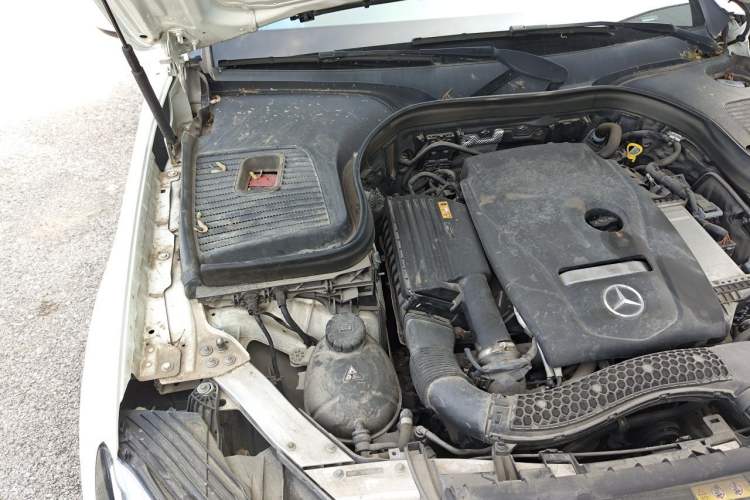 Used Mercedes-Benz GLC 2019 GLC 260 L 4MATIC Dynamic Model Engine Bay Right