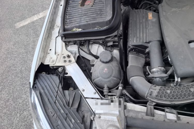 Used Mercedes-Benz GLC 2019 GLC 300 L 4MATIC Dynamic Model Engine Bay Right