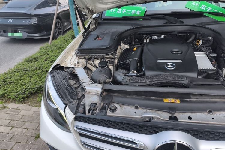 Used Mercedes-Benz GLC 2019 GLC 260 4MATIC Dynamic Edition Engine Bay Right