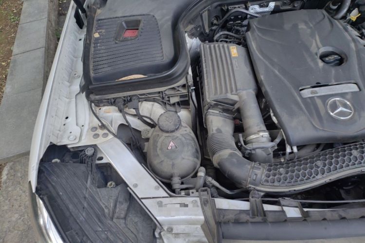 Used Mercedes-Benz GLC 2019 GLC 260 L 4MATIC Dynamic Model Engine Bay Right