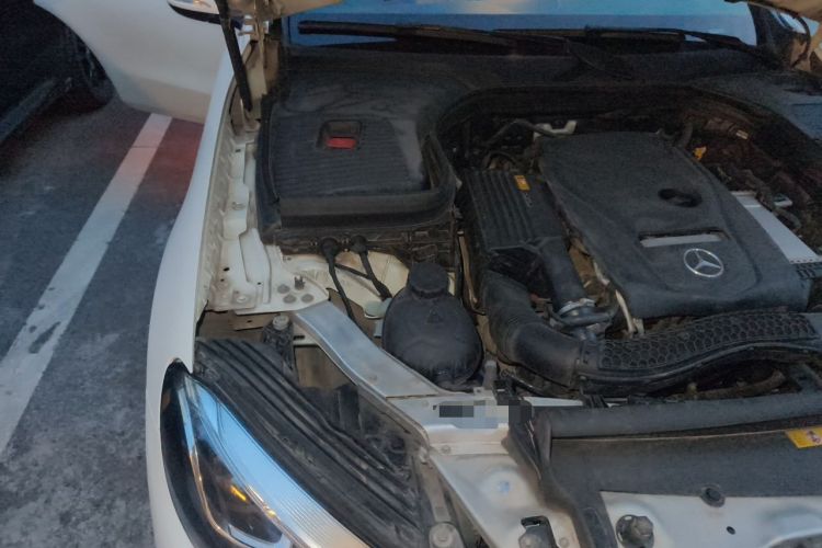 Used Mercedes-Benz GLC 2019 GLC 260 4MATIC Dynamic Edition Engine Bay Right
