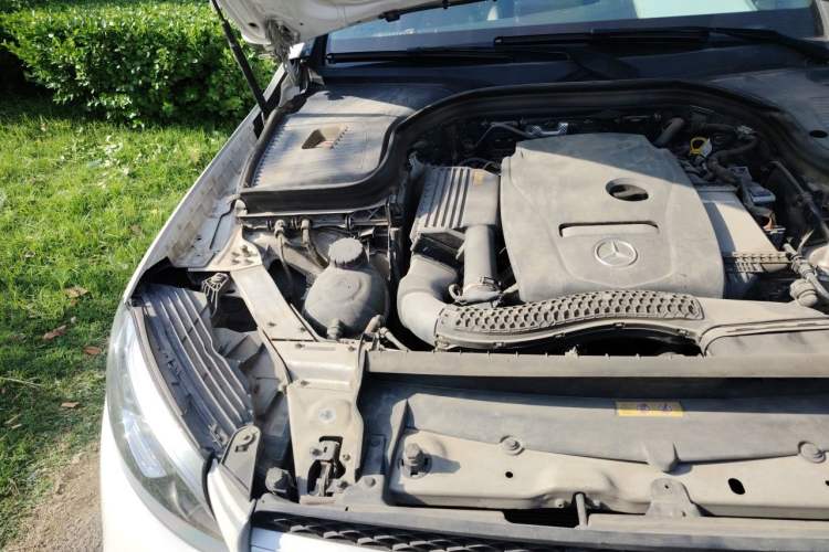 Used Mercedes-Benz GLC 2019 GLC 300 L 4MATIC Dynamic Model Engine Bay Right