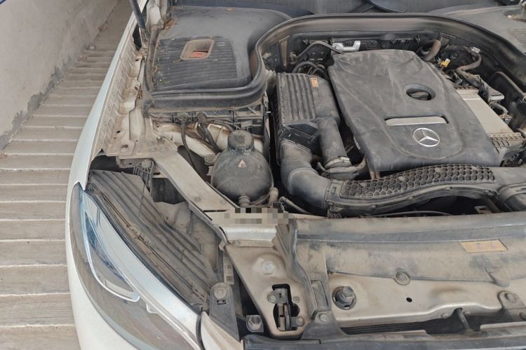 Used Mercedes-Benz GLC 2019 GLC 260 L 4MATIC Dynamic Model Engine Bay Right
