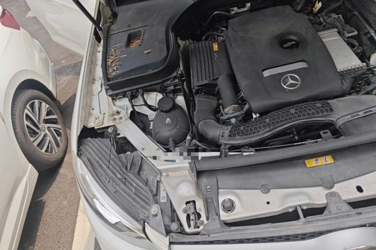 Used Mercedes-Benz GLC 2019 GLC 300 L 4MATIC Dynamic Model Engine Bay Right