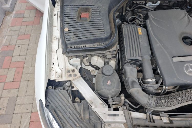 Used Mercedes-Benz GLC 2019 GLC 260 L 4MATIC Luxury Model Engine Bay Right