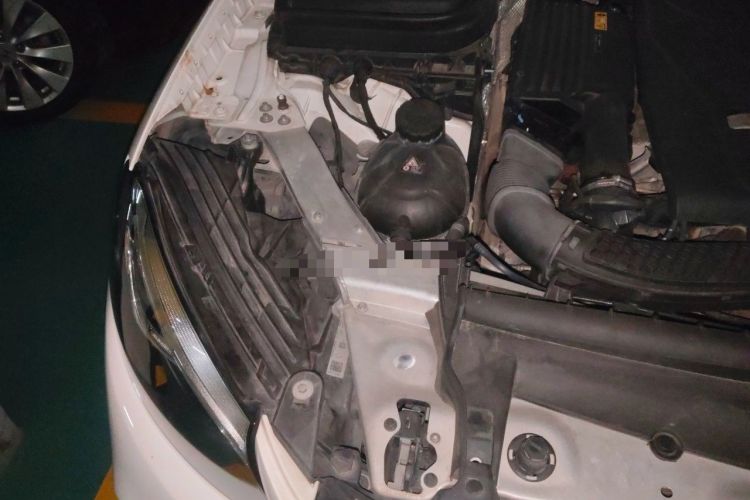 Used Mercedes-Benz GLC 2019 Facelift GLC 260 L 4MATIC Luxury Model Engine Bay Right