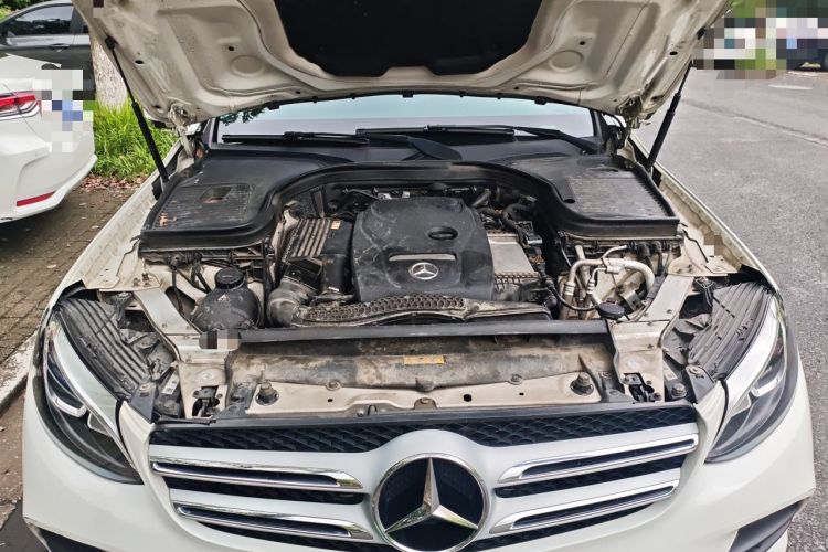 Used Mercedes-Benz GLC 2019 Facelift GLC 260 L 4MATIC Luxury Model Engine Bay