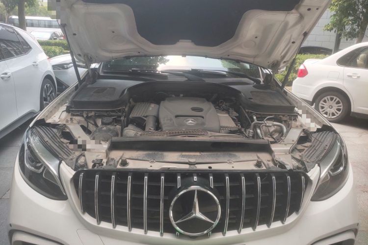 Used Mercedes-Benz GLC 2019 GLC 200 L 4MATIC Engine Bay