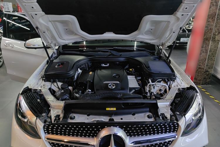 Used Mercedes-Benz GLC 2019 Facelift GLC 260 L 4MATIC Luxury Model Engine Bay