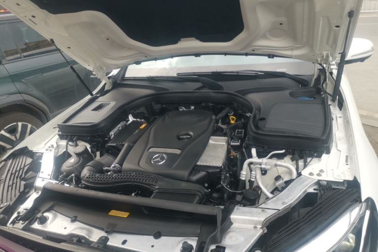 Used Mercedes-Benz GLC 2019 Facelift GLC 260 L 4MATIC Luxury Model Engine Bay