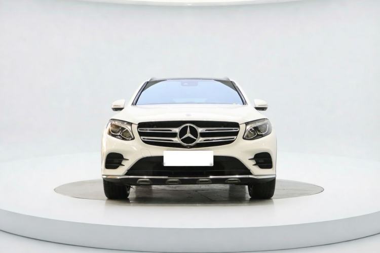 Used Mercedes-Benz GLC 2019 Facelift GLC 260 L 4MATIC Luxury Model Exterior 1