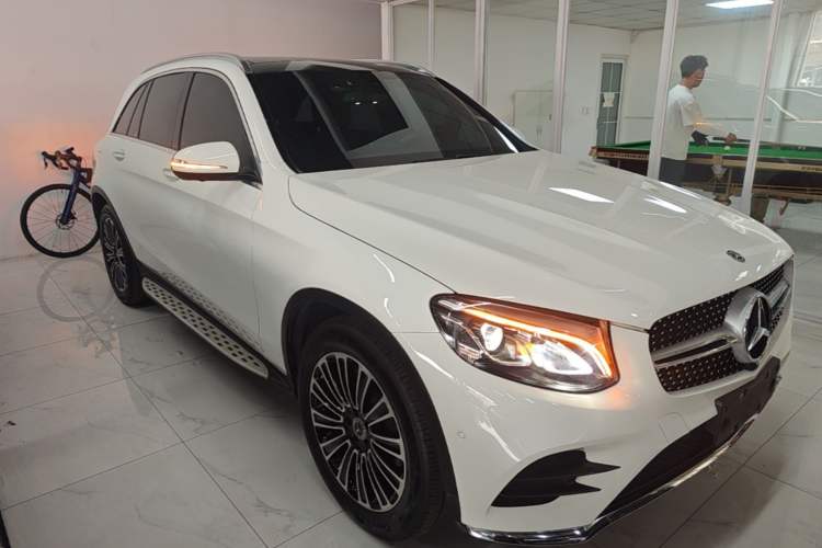 Used Mercedes-Benz GLC 2019 GLC 260 L 4MATIC Dynamic Model Exterior 1