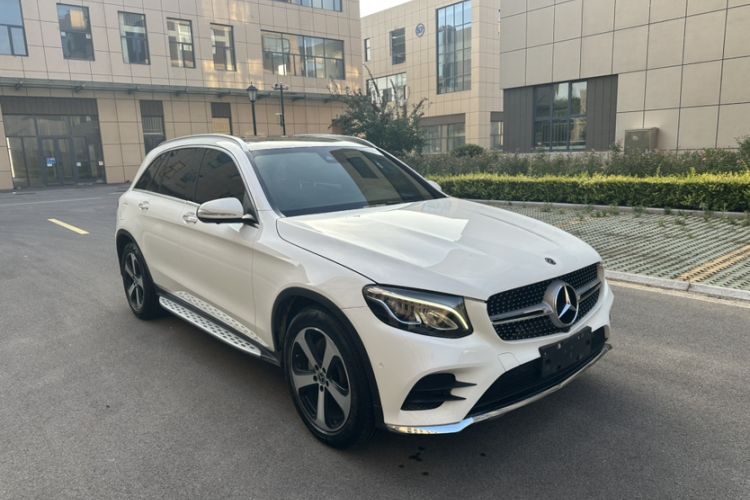 Used Mercedes-Benz GLC 2019 Facelift GLC 260 L 4MATIC Luxury Model Exterior 1