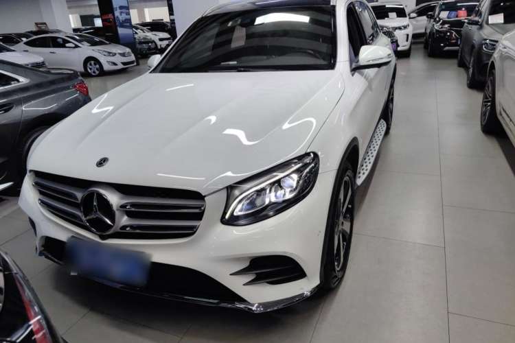 Used Mercedes-Benz GLC 2019 Facelift GLC 260 L 4MATIC Luxury Model Exterior 1