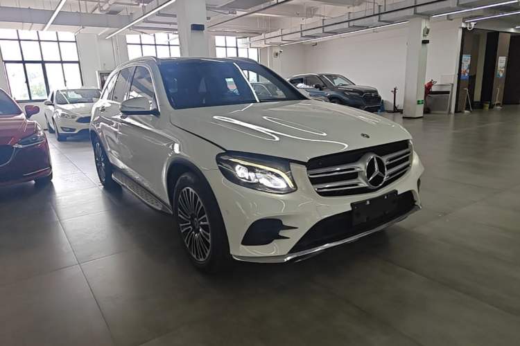 Used Mercedes-Benz GLC 2019 GLC 260 L 4MATIC Dynamic Model Exterior 1