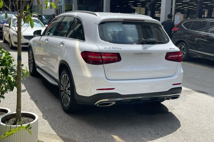 Used Mercedes-Benz GLC 2019 GLC 260 L 4MATIC Dynamic Model Exterior 12