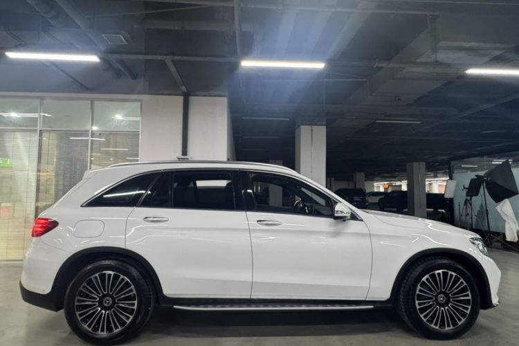 Used Mercedes-Benz GLC 2019 GLC 260 L 4MATIC Dynamic Model Exterior 2