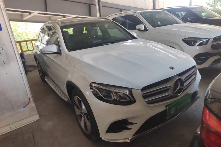 Used Mercedes-Benz GLC 2019 GLC 260 L 4MATIC Dynamic Model Exterior 2