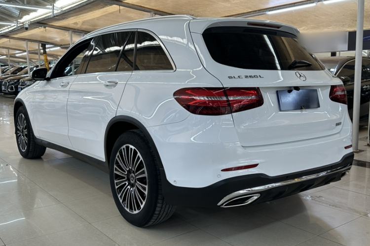 Used Mercedes-Benz GLC 2019 GLC 260 L 4MATIC Dynamic Model Exterior 2