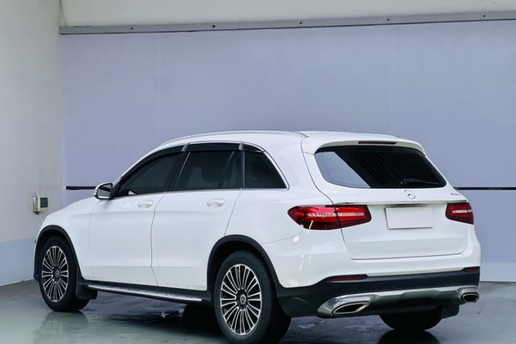 Used Mercedes-Benz GLC 2019 GLC 200 L 4MATIC Exterior 3