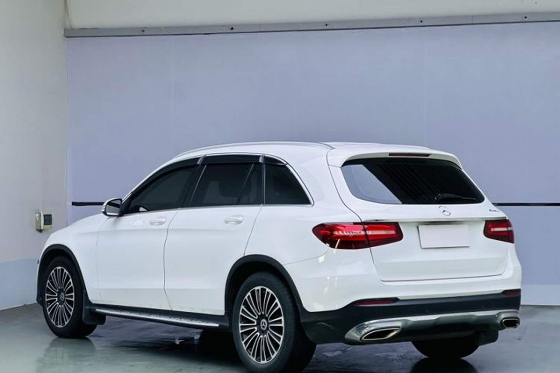 Used Mercedes-Benz GLC 2019 GLC 200 L 4MATIC Exterior 3