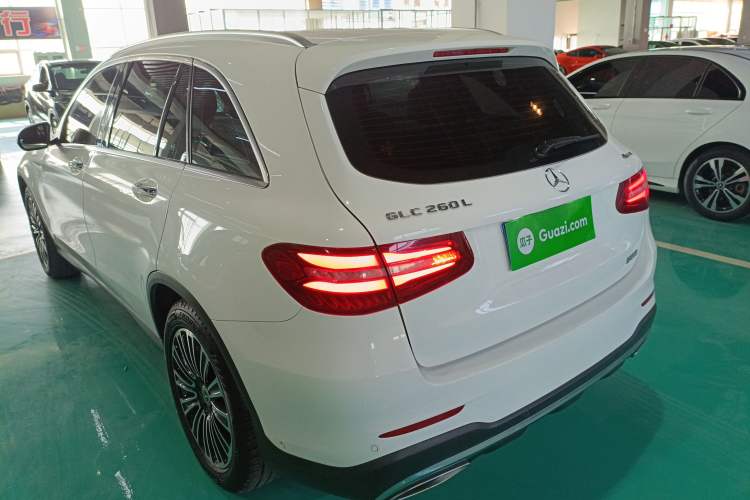 Used Mercedes-Benz GLC 2019 GLC 260 L 4MATIC Dynamic Model Exterior 3