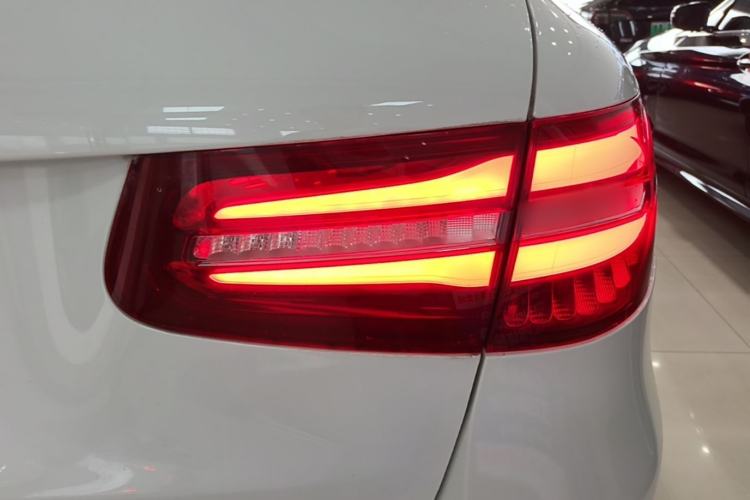 Used Mercedes-Benz GLC 2019 GLC 200 L 4MATIC Exterior 3