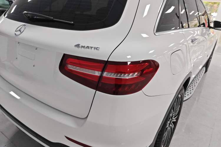 Used Mercedes-Benz GLC 2019 GLC 260 L 4MATIC Dynamic Model Exterior 3