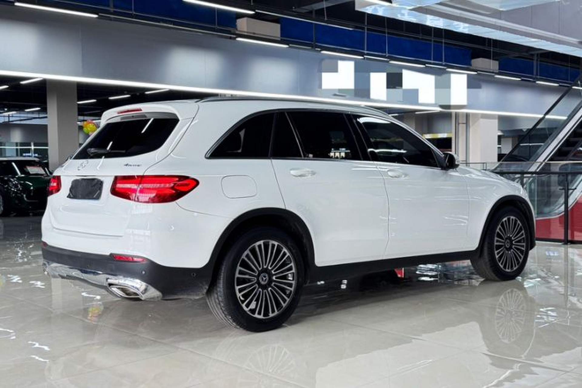 Used Mercedes-Benz GLC 2019 GLC 200 L 4MATIC Exterior 3