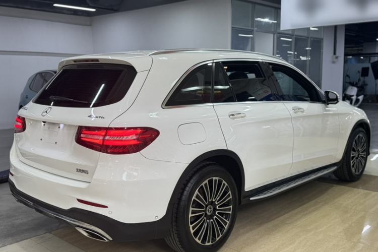 Used Mercedes-Benz GLC 2019 GLC 260 L 4MATIC Dynamic Model Exterior 4