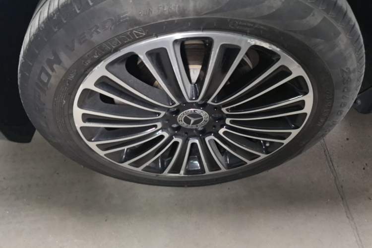 Used Mercedes-Benz GLC 2019 GLC 260 L 4MATIC Dynamic Model Exterior 5