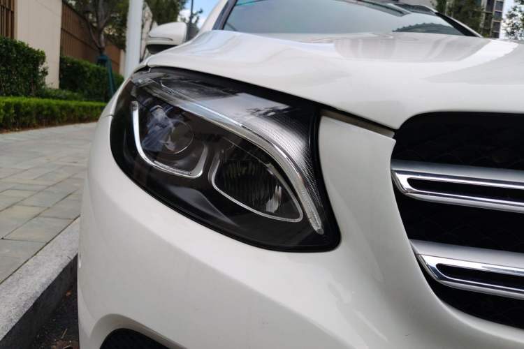 Used Mercedes-Benz GLC 2019 GLC 200 L 4MATIC Exterior 6