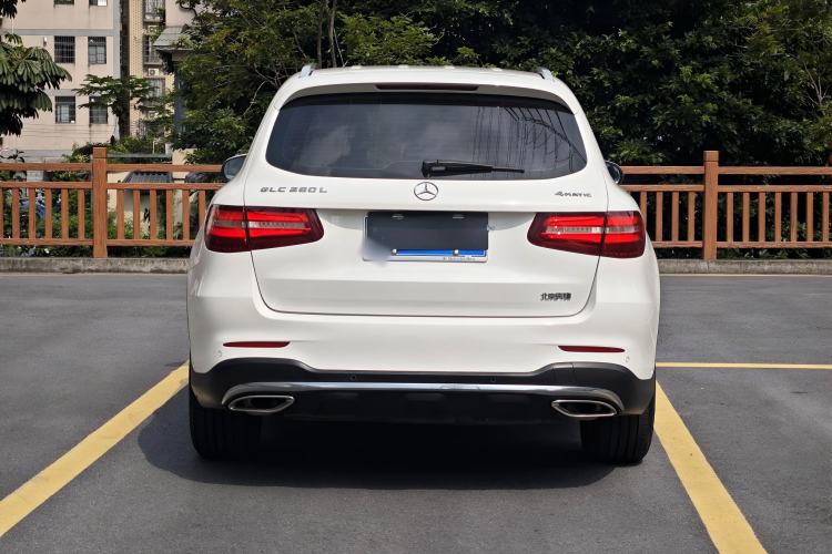 Used Mercedes-Benz GLC 2019 Facelift GLC 260 L 4MATIC Luxury Model Exterior 6