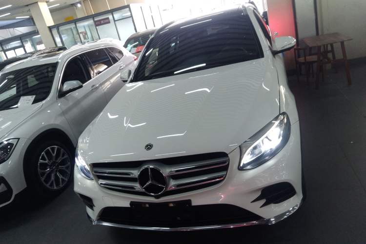 Used Mercedes-Benz GLC 2019 GLC 260 L 4MATIC Luxury Model Front