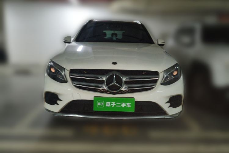 Used Mercedes-Benz GLC 2019 GLC 260 4MATIC Luxury Model Front