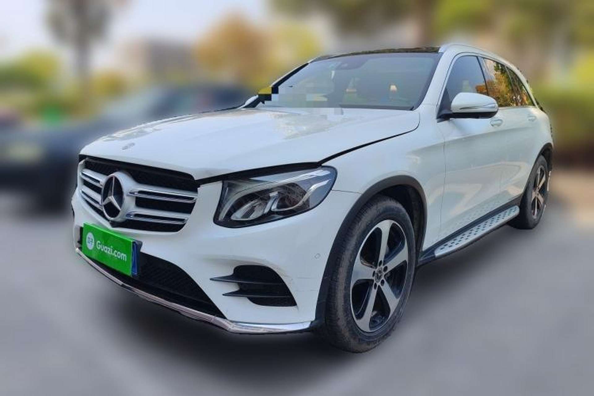 Used Mercedes-Benz GLC 2019 Facelift GLC 260 L 4MATIC Luxury Model Front Left 45 Deg