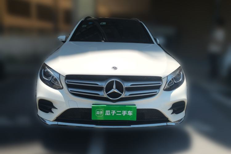 Used Mercedes-Benz GLC 2019 GLC 260 4MATIC Luxury Model Front