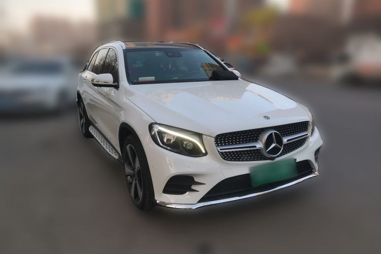 Used Mercedes-Benz GLC 2019 GLC 300 L 4MATIC Dynamic Model Front Right 45 Deg