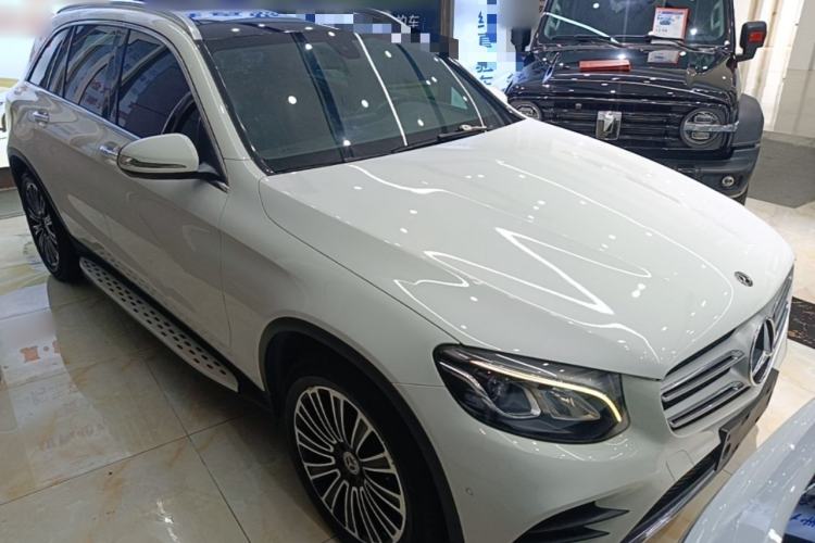 Used Mercedes-Benz GLC 2019 GLC 260 L 4MATIC Dynamic Model Front Right 45 Deg