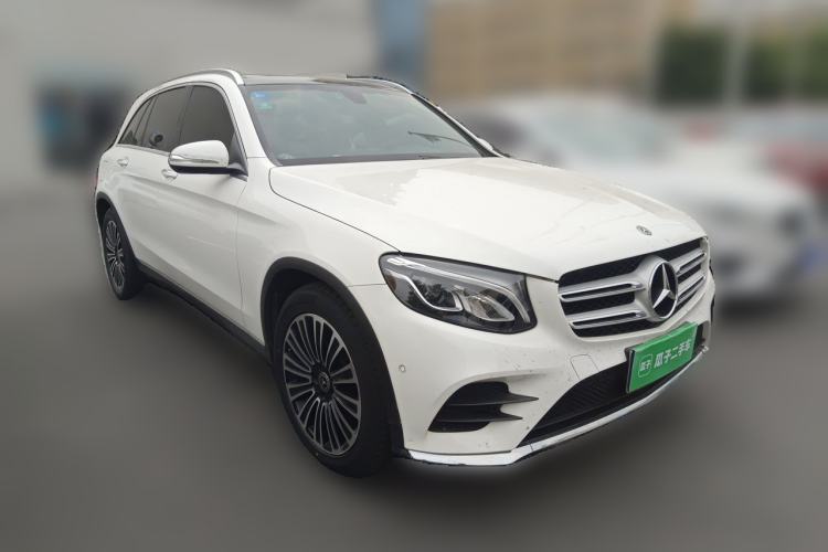 Used Mercedes-Benz GLC 2019 GLC 260 L 4MATIC Dynamic Model Front Right 45 Deg