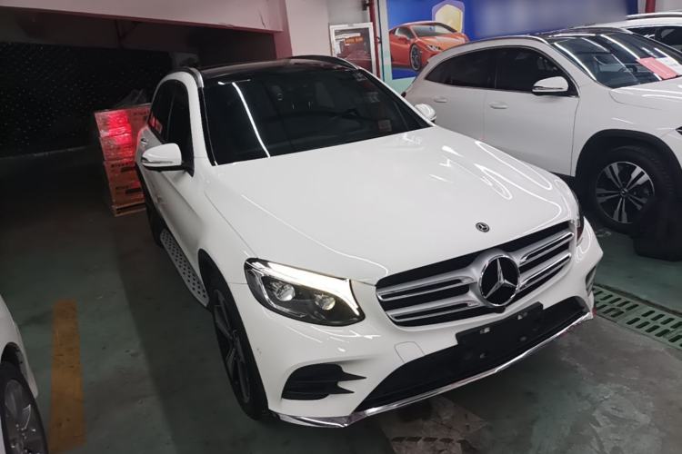 Used Mercedes-Benz GLC 2019 GLC 300 L 4MATIC Dynamic Model Front Right 45 Deg