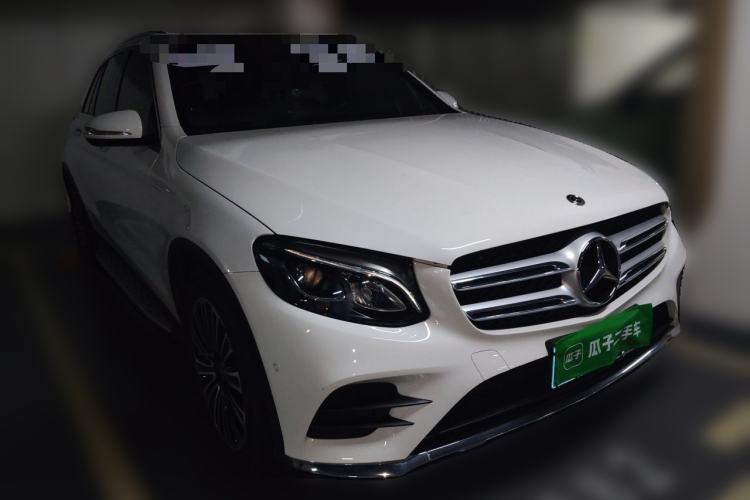 Used Mercedes-Benz GLC 2019 GLC 260 L 4MATIC Dynamic Model Front Right 45 Deg