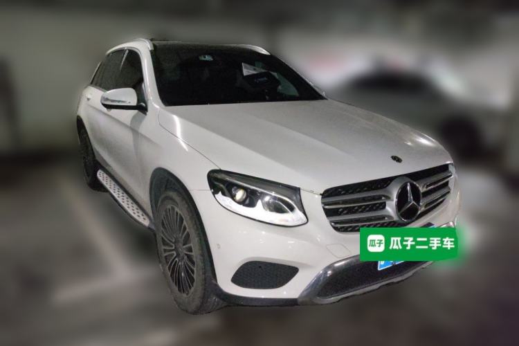 Used Mercedes-Benz GLC 2019 GLC 200 4MATIC Front Right 45 Deg